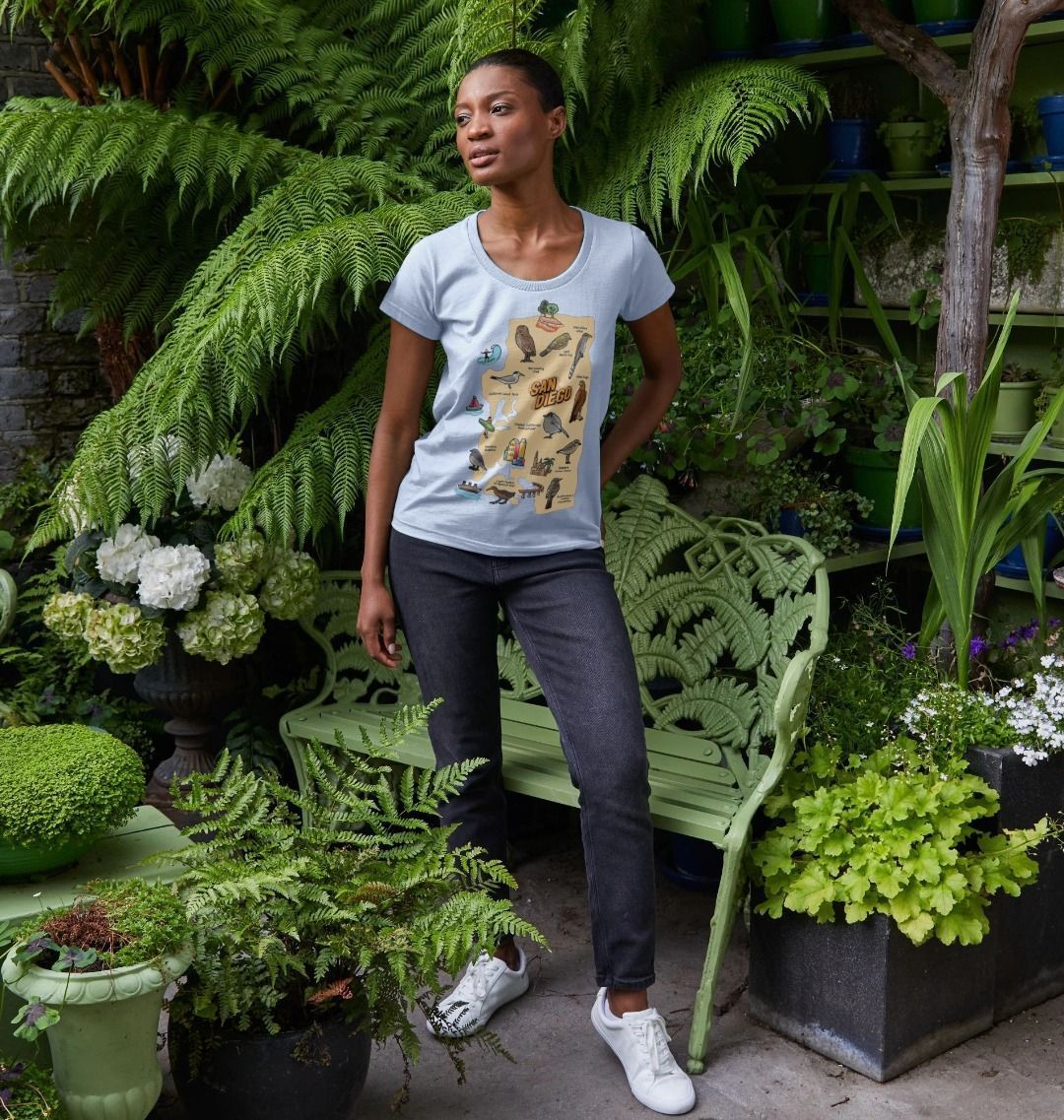 SoCal Wings - Scoop Neck Women's T-shirt